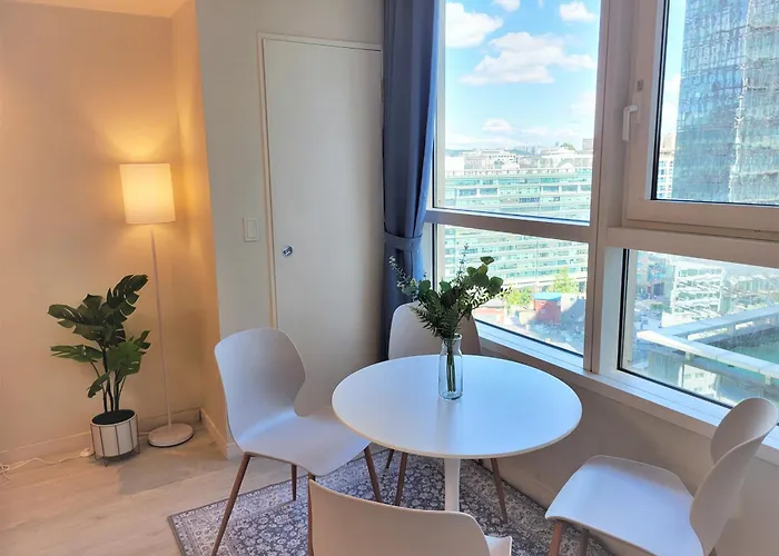 Apartamento Cozy & Spacious Loft In Near Myeongdong